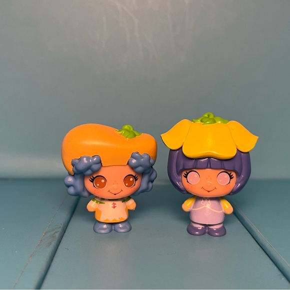 TLS Toys - Strawberry Shortcake Micro Cheebees - Crepe Suzette and Almond Tea - Picture 1 of 6